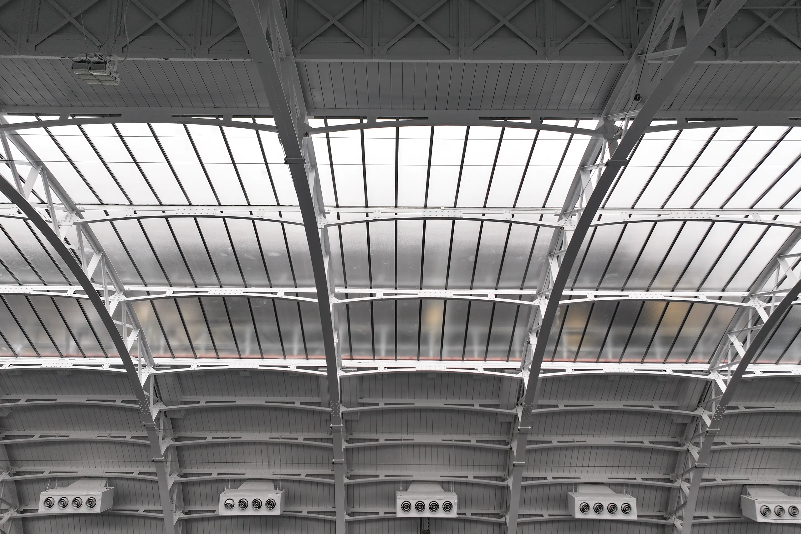 Olympia Exhibition Hall traditional roofing system